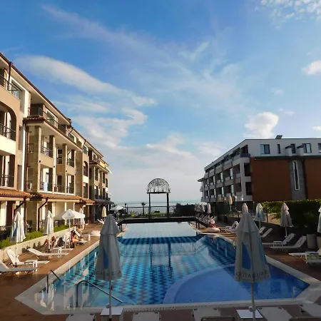 Azzurro Apartment *