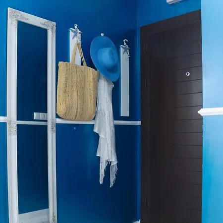 Azzurro * Burgas